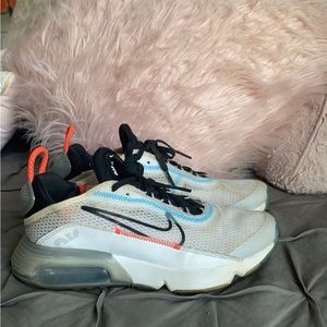 Nike Air Max 2090